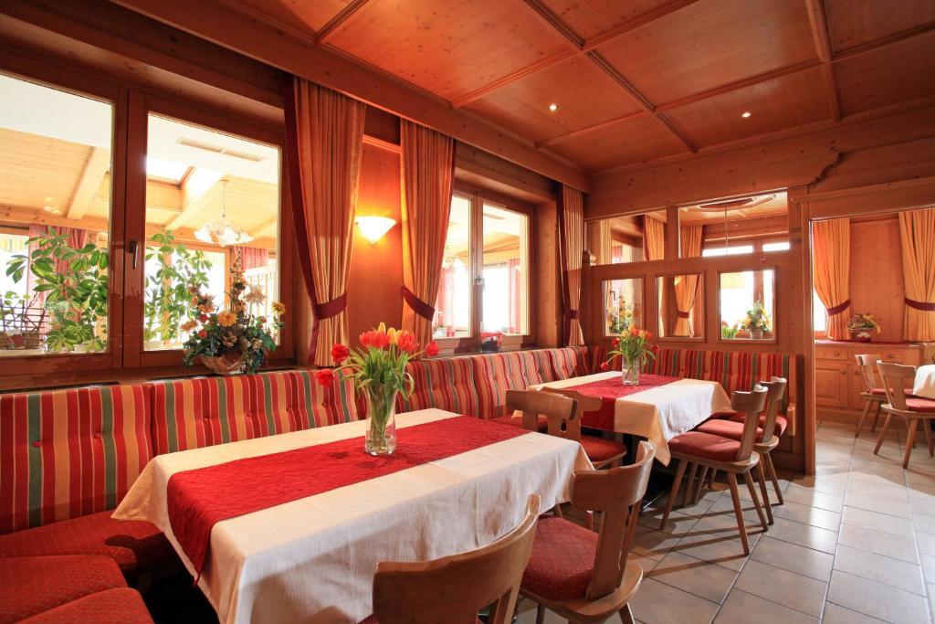 Landhotel Lechner Кирхберг ин Тирол Екстериор снимка