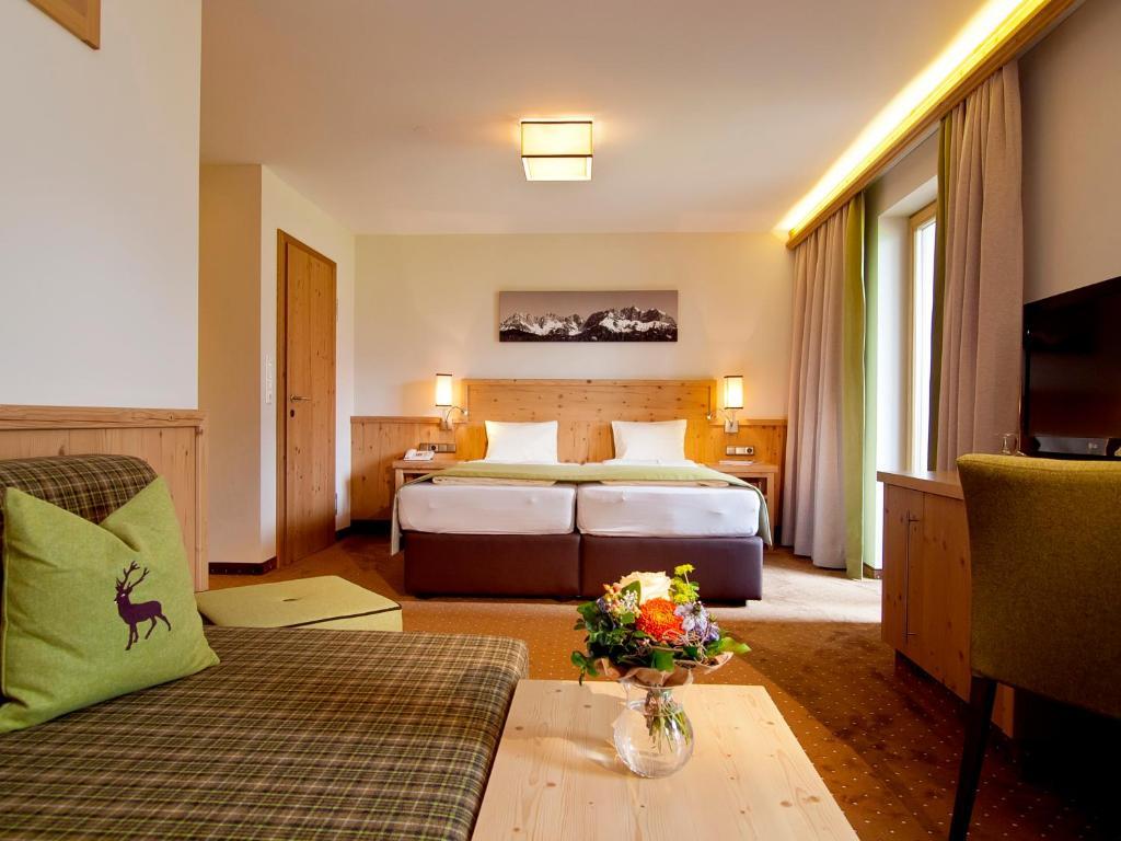 Landhotel Lechner Кирхберг ин Тирол Екстериор снимка