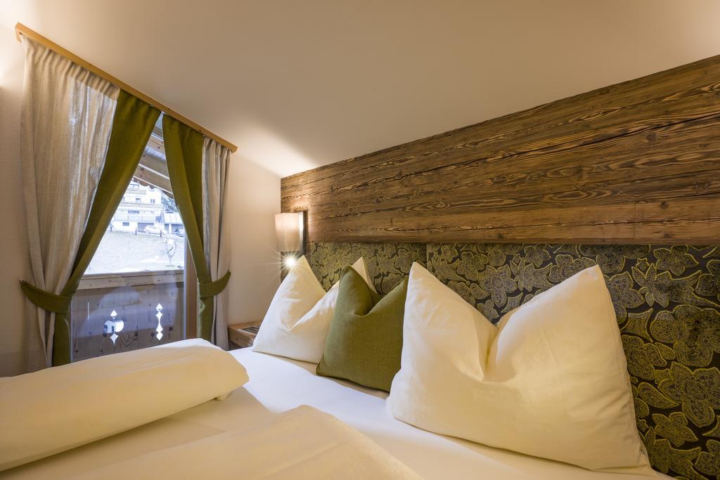Landhotel Lechner Кирхберг ин Тирол Екстериор снимка